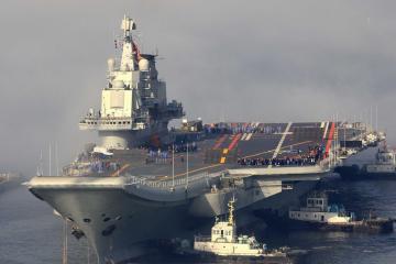 开云体育官网-足球周末双响炮，意甲巅峰对决激战正酣，威尔士强势击溃美国展现实力