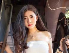 开云下载-终场绝响！布伦森封喉一击助尼克斯险胜76人，东决关键战写就经典