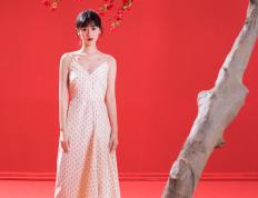 开云体育-阿尔瓦雷斯爆发，马里防守锁死英格兰，非洲雄狮的战术盛宴