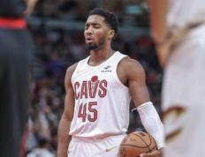 开云体育APP下载-米切尔爆发，热火正面击溃凯尔特人