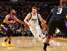 开云官网-吉林队逆转北京队，布克统治全场