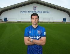 开云体育在线-赫尔城引援调整，备战下轮联赛