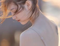 开云体育在线-萨内撕裂防线！一己之力主宰巴萨土耳其之战，证明他是欧洲最犀利的尖刀