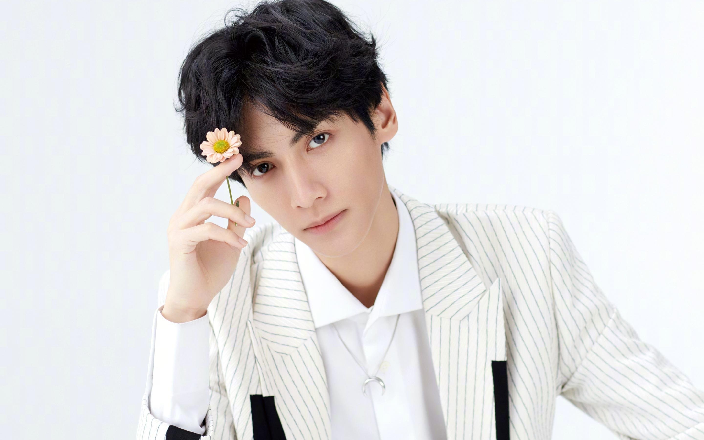 开云平台-东决关键战焦点战,中国男篮轻取拜仁慕尼黑,闪耀国际赛场创历史