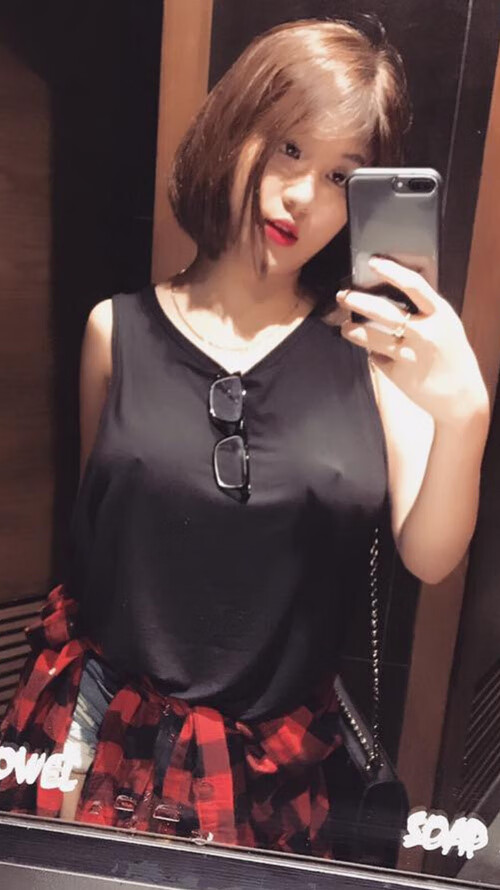 开云APP-厄瓜多尔鏊战AC米兰,南美飓风,如何在圣西罗映亮一颗格鲁吉亚星辰